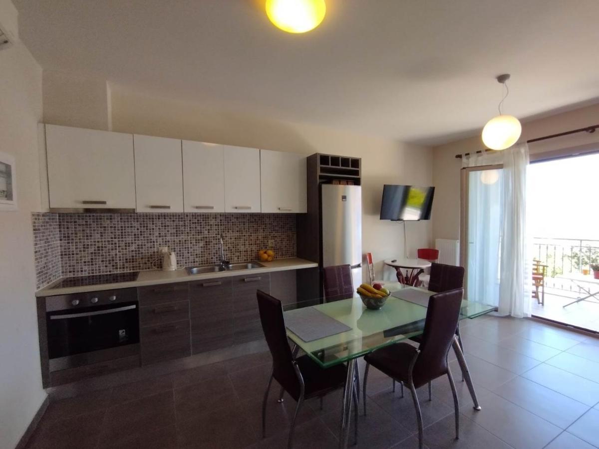 Angelos Apartments Karavómilosz Kültér fotó